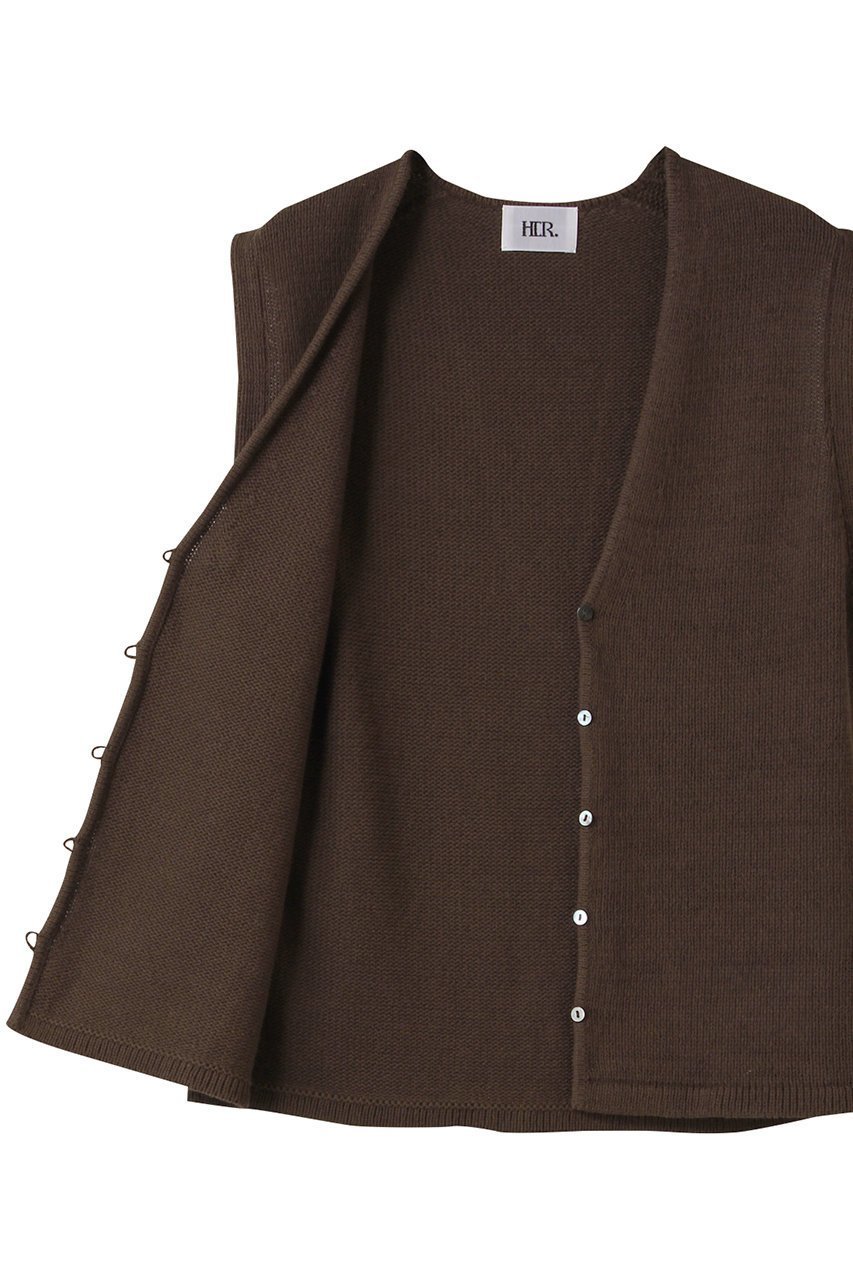 【ハー/HER.】のコットンニットベスト 人気、トレンドファッション・服の通販 founy(ファニー) 　ファッション　Fashion　レディースファッション　Fashion for Women　トップス・カットソー　Cut & Sew Tops　ニット　Knit Tops & Sweaters　ベスト&ジレ / 重ね着スタイル　Vests & Gilets　カジュアルプルオーバー・ニットトップス　Pullovers & Knit Tops / Casual Pullovers　おすすめ　Recommended / Our Picks　インナー　Innerwear　ベスト　Vest, Waistcoat　夏　Summer　春　Spring　S/S・春夏　SS, Spring/Summer, Warm Season　other-6|ID: prp329100004532293 ipo3291000000032731975