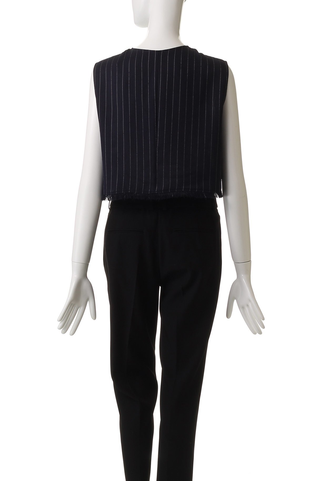 【アンクレイヴ/uncrave】のリネンライクツイル ジレブラウス 人気、トレンドファッション・服の通販 founy(ファニー) 　ファッション　Fashion　レディースファッション　Ladies' Fashion Online　アウター　Coat Outerwear　トップス・カットソー　Tops/Tshirt　キャミソール / ノースリーブ　No Sleeves　シャツ/ブラウス　Shirts/Blouses　ベスト/ジレ　Gilets/Vests　おすすめ　Recommend　コンパクト　Compact　シャンブレー　Chambray　セットアップ　Set Up　ツイード　Tweed　ノースリーブ　No Sleeve　バランス　Balance　ポケット　Pocket　ランダム　Random　リアル　Real　再入荷　Restock/Back In Stock/Re Arrival　夏　Summer　other-4|ID: prp329100004535014 ipo3291000000032138224