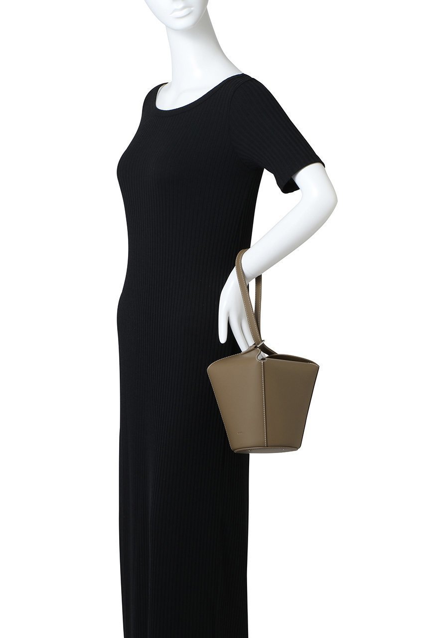 【ヴァジック/VASIC】のBaba ハンドバッグ 人気、トレンドファッション・服の通販 founy(ファニー) 　ファッション　Fashion　レディースファッション　WOMEN　バッグ　Bag　アクセサリー　Accessories　ハンドバッグ　Handbag　ボックス　Box　NEW・新作・新着・新入荷　New Arrivals　other-2|ID: prp329100004537199 ipo3291000000032061889