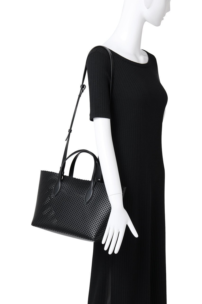【セルジオ ロッシ/SERGIO ROSSI】のsrMICRO MERMAID MINI TOTE 人気、トレンドファッション・服の通販 founy(ファニー) 　ファッション　Fashion　レディースファッション　WOMEN　バッグ　Bag　オケージョン　Occasion　カッティング　Cutting　シェイプ　Shape　フラット　Flat　ポーチ　Pouch　マーメイド　Mermaid　NEW・新作・新着・新入荷　New Arrivals　other-2|ID: prp329100004537222 ipo3291000000032062046