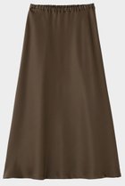 【ル フィル/LE PHIL】のクラシックサテンスカート 人気、トレンドファッション・服の通販 founy(ファニー) ファッション Fashion レディースファッション Fashion for Women スカート Skirts ロングスカート Long Skirts / Maxi & Midi Skirts エレガント 上品 Elegant サテン Satin, Glossy Fabric スタンダード Standard, Basic バランス Balance, Style Balance ロング Long, Long-Length thumbnail ブラウン|ID: prp329100004539410 ipo3291000000036658054