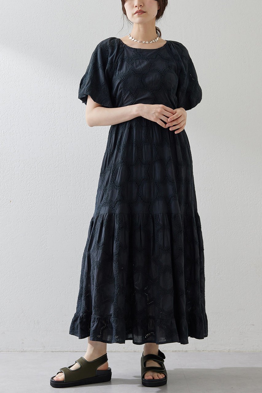 【ウィムガゼット/Whim Gazette】のエンブロイダリーパフワンピース インテリア・キッズ・メンズ・レディースファッション・服の通販 founy(ファニー) 　ファッション　Fashion　レディースファッション　WOMEN　ワンピース　Dress　チュニック　Tunic　スリーブ　Sleeve　チュニック　Tunic　パターン　Pattern　リゾート　Resort　ロング　Long　エレガント 上品　Elegant　夏　Summer　NEW・新作・新着・新入荷　New Arrivals　春　Spring　S/S・春夏　Ss・Spring/Summer　ブラック|ID: prp329100004539431 ipo3291000000032074285