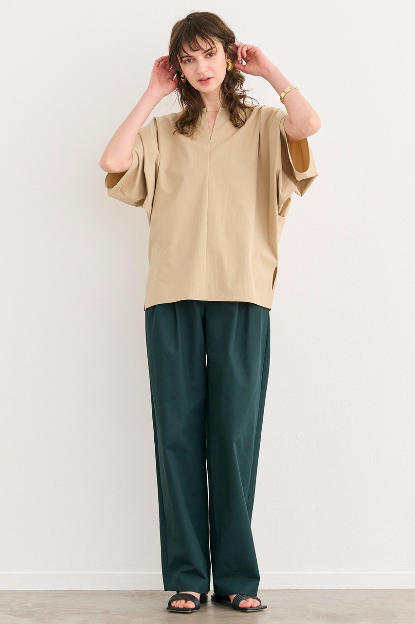 【ベイジ,/BEIGE,】のYANN(ヤン)/Vスリットプルオーバーブラウス 人気、トレンドファッション・服の通販 founy(ファニー) 　ファッション　Fashion　レディースファッション　Fashion for Women　トップス・カットソー　Cut & Sew Tops　シャツ・ブラウス・オフィスカジュアル　Elegant Blouses & Button-Ups　カジュアルプルオーバー・ニットトップス　Pullovers & Knit Tops / Casual Pullovers　ショート　Short, Short Length　シンプル　Simple, Minimal　スリット　Slit, Slit Detail　スリーブ　Sleeve, Long Sleeve / Short Sleeve　ドレープ　Drape, Draping Fabric　定番　Standard, Basic Item　ビジネス 仕事 通勤　Business / Work / Commuting　other-7|ID: prp329100004539441 ipo3291000000035062968
