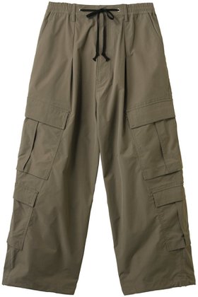 【メゾンスペシャル/MAISON SPECIAL】の【UNISEX】高密度ウェザーカーゴパンツ 人気、トレンドファッション・服の通販 founy(ファニー) ファッション Fashion レディースファッション WOMEN パンツ Pants ユニセックス Unisex カーゴパンツ Cargo Pants トレンド Trend ドローコード Draw Cord ポケット Pocket ワイド Wide エレガント 上品 Elegant NEW・新作・新着・新入荷 New Arrivals |ID:prp329100004539457