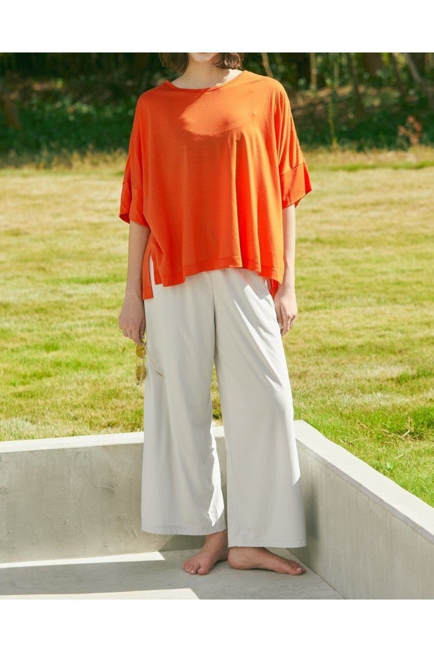 【ジュリエ/Julier】のロイヤルクロス天竺半袖トップス 人気、トレンドファッション・服の通販 founy(ファニー) 　ファッション　Fashion　レディースファッション　WOMEN　トップス・カットソー　Tops/Tshirt　スポーツウェア　Sportswear　スポーツ トップス　Sports Tops　スポーツ　Sports　スリット　Slit　ドレープ　Drape　ヨガ　Yoga　リラックス　Relax　ワーク　Work　半袖　Short Sleeve　NEW・新作・新着・新入荷　New Arrivals　other-6|ID: prp329100004541208 ipo3291000000032085244