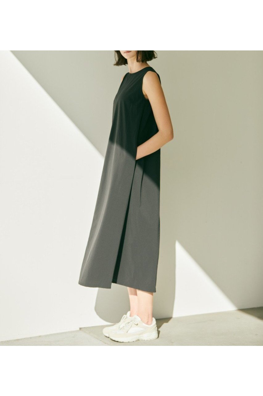 【ジュリエ/Julier】のPlay撥水ノースリーブワンピース 人気、トレンドファッション・服の通販 founy(ファニー) 　ファッション　Fashion　レディースファッション　WOMEN　ワンピース　Dress　スポーツウェア　Sportswear　スポーツ ワンピース　Sports One Piece　スポーツ　Sports　ノースリーブ　No Sleeve　ベーシック　Basic　NEW・新作・新着・新入荷　New Arrivals　other-8|ID: prp329100004541211 ipo3291000000032085276