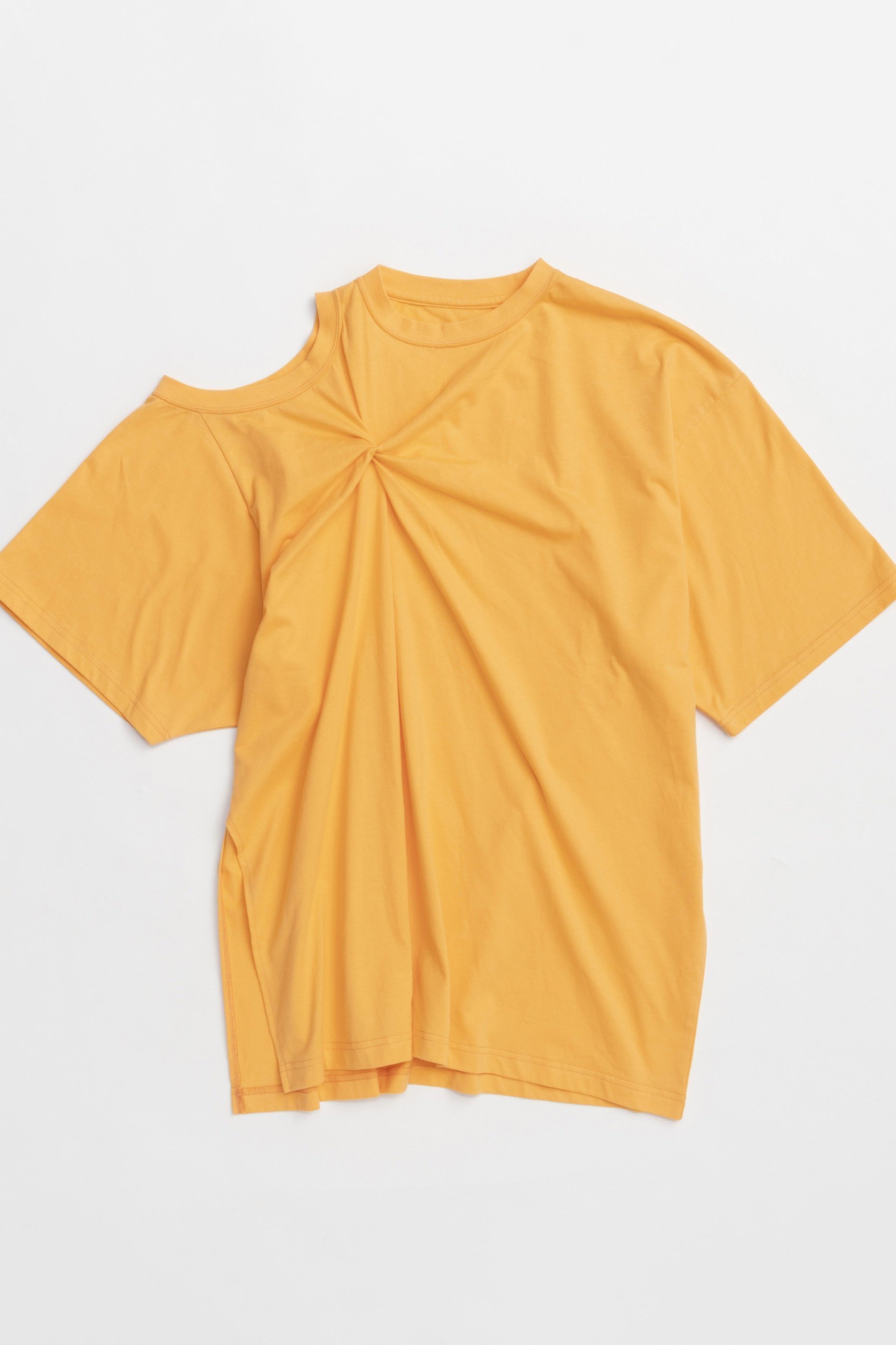 【メゾンスペシャル/MAISON SPECIAL】のMultiway Twist T-shirt/マルチウェイツイストTシャツ インテリア・キッズ・メンズ・レディースファッション・服の通販 founy(ファニー) 　ファッション　Fashion　レディースファッション　WOMEN　トップス・カットソー　Tops/Tshirt　シャツ/ブラウス　Shirts/Blouses　ロング / Tシャツ　T-Shirts　カットソー　Cut and Sewn　ショート　Short　スリーブ　Sleeve　ツイスト　Twist　ドレープ　Drape　ノースリーブ　No Sleeve　ビッグ　Big　NEW・新作・新着・新入荷　New Arrivals　ORG(オレンジ)|ID: prp329100004544553 ipo3291000000032113112