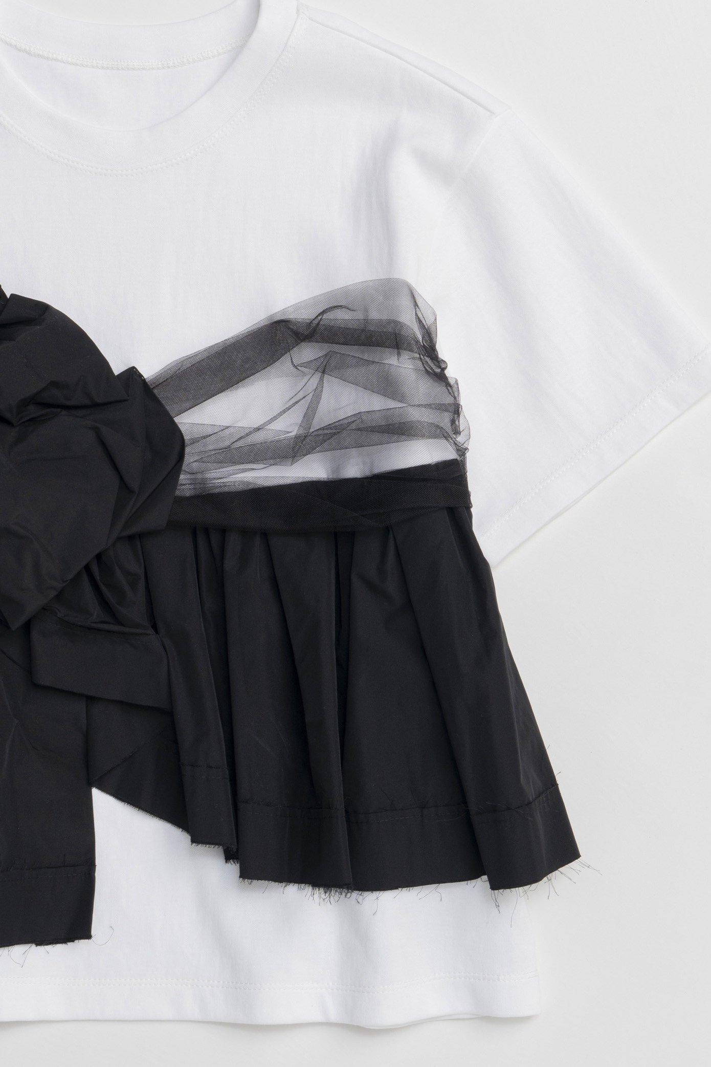 【メゾンスペシャル/MAISON SPECIAL】のDocking Twisted T-shirt/ドッキングツイステッドTシャツ 人気、トレンドファッション・服の通販 founy(ファニー) 　ファッション　Fashion　レディースファッション　WOMEN　トップス・カットソー　Tops/Tshirt　シャツ/ブラウス　Shirts/Blouses　ロング / Tシャツ　T-Shirts　カットソー　Cut and Sewn　カットソー　Cut And Sew　ショート　Short　スリーブ　Sleeve　タフタ　Taffeta　チュール　Tulle　ビスチェ　Bustier　ボトム　Bottom　夏　Summer　エレガント 上品　Elegant　NEW・新作・新着・新入荷　New Arrivals　other-3|ID: prp329100004544554 ipo3291000000032113120