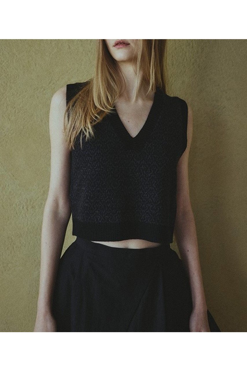 【リムアーク/RIM.ARK】のClassical knit vest/ベスト 人気、トレンドファッション・服の通販 founy(ファニー) 　ファッション　Fashion　レディースファッション　WOMEN　トップス・カットソー　Tops/Tshirt　ニット　Knit Tops　ベスト/ジレ　Gilets/Vests　プルオーバー　Pullover　2025年　2025　クラシカル　Classical　コンパクト　Compact　ベスト　Vest　秋　Autumn/Fall　A/W・秋冬　Aw・Autumn/Winter・Fw・Fall-Winter　other-6|ID: prp329100004546609 ipo3291000000032124697
