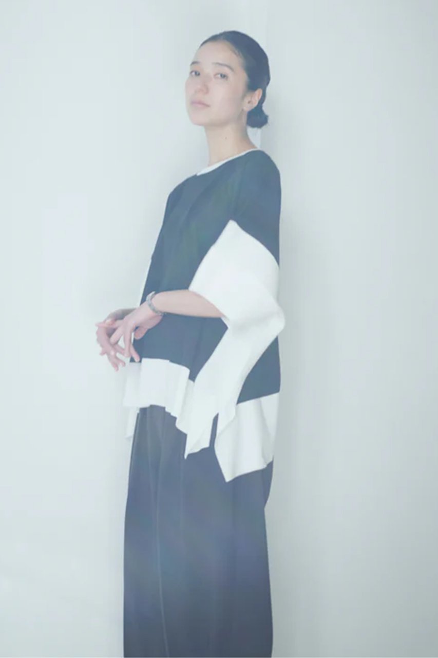 【レリル/lelill】のハイテクバイカラーケープ 人気、トレンドファッション・服の通販 founy(ファニー) 　ファッション　Fashion　レディースファッション　Fashion for Women　トップス・カットソー　Cut & Sew Tops　シャツ・ブラウス・オフィスカジュアル　Elegant Blouses & Button-Ups　ロングTシャツ・Tシャツ　Longline T-Shirts & Tees　カットソー・ベーシックTシャツ　Cut-and-Sewn Tops / Stretch Tees & Basics　ショート　Short, Short Length　スリーブ　Sleeve, Long Sleeve / Short Sleeve　ワイド　Wide, Wide Fit　夏　Summer　軽量　Lightweight, Ultra Light　other-6|ID: prp329100004547661 ipo3291000000035877530