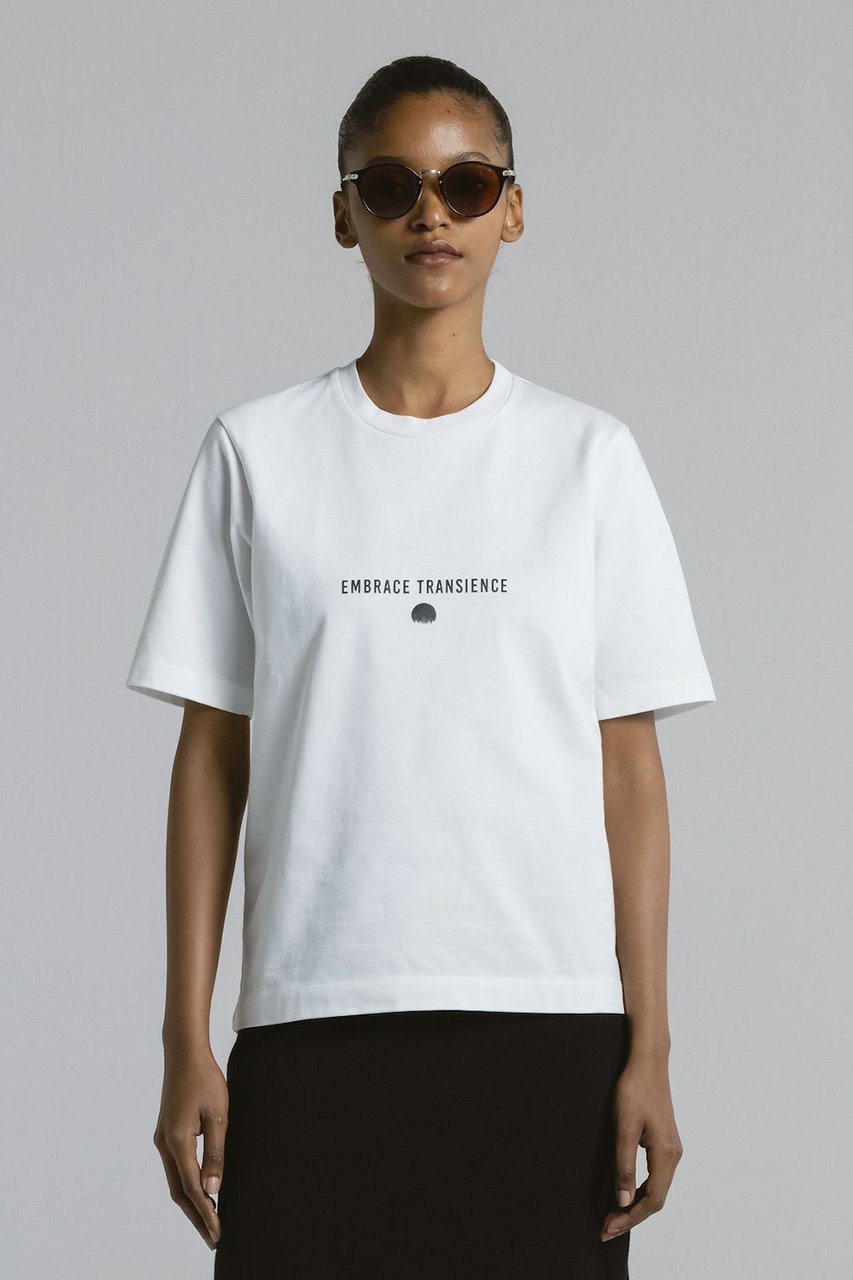 【チノ/CINOH】のプリント コンパクトTシャツ 人気、トレンドファッション・服の通販 founy(ファニー) 　ファッション　Fashion　レディースファッション　Fashion for Women　トップス・カットソー　Cut & Sew Tops　シャツ・ブラウス・オフィスカジュアル　Elegant Blouses & Button-Ups　ロングTシャツ・Tシャツ　Longline T-Shirts & Tees　カットソー・ベーシックTシャツ　Cut-and-Sewn Tops / Stretch Tees & Basics　コンパクト　Compact, Small Size　ショート　Short, Short Length　スリーブ　Sleeve, Long Sleeve / Short Sleeve　フロント　Front, Front Design　プリント　Print, Printed Pattern　ワイド　Wide, Wide Fit　人気　Popular, Best Seller　other-6|ID: prp329100004547678 ipo3291000000032245247