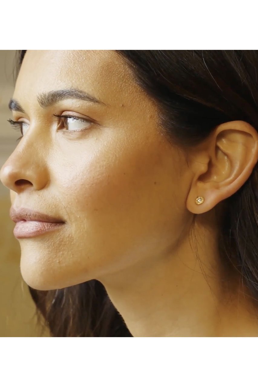 【デイジー ロンドン/DAISY LONDON】のApollo Sparkle Stud ピアス 人気、トレンドファッション・服の通販 founy(ファニー) ファッション Fashion レディースファッション Fashion for Women ジュエリー Jewelry ファッションリング Fashion Rings イヤリング・フープ・ドロップタイプ Hoop, Drop & Clip Earrings イヤリング Earrings コレクション Collection, Seasonal Line テクスチャー Texture, Textured Fabric ボックス Boxy, Box Shape ポーチ Pouch, Small Case 旅行 Travel 春 Spring other-6|ID: prp329100004547696 ipo3291000000035472886