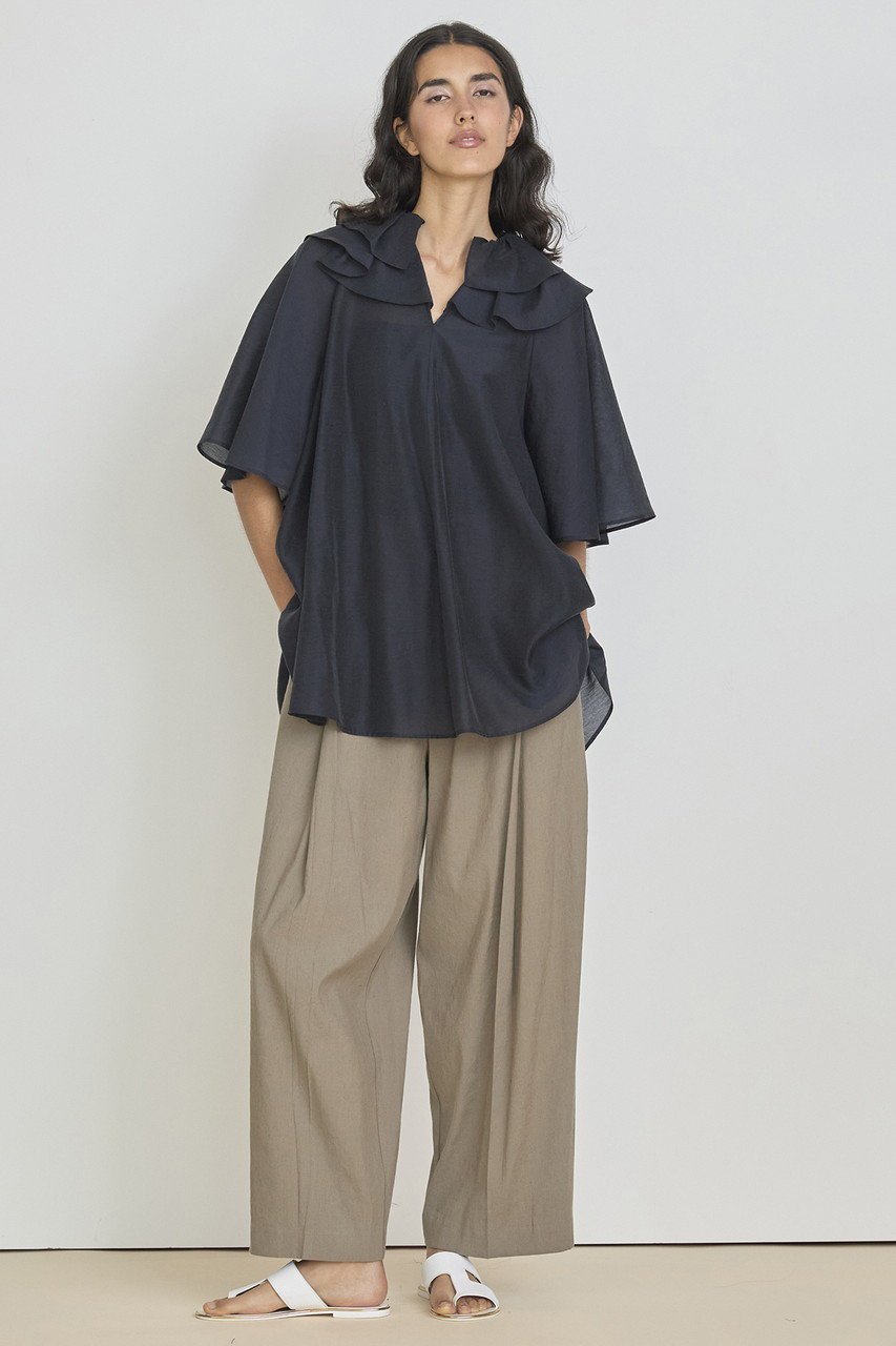 【ハウス オブ ロータス/HOUSE OF LOTUS】のダブルラッフルカラーブラウス 人気、トレンドファッション・服の通販 founy(ファニー) 　ファッション　Fashion　レディースファッション　Fashion for Women　トップス・カットソー　Cut & Sew Tops　シャツ・ブラウス・オフィスカジュアル　Elegant Blouses & Button-Ups　シアー　Sheer, See-Through　ショート　Short, Short Length　スリーブ　Sleeve, Long Sleeve / Short Sleeve　フリル　Frill, Ruffle　other-6|ID: prp329100004550961 ipo3291000000032807936