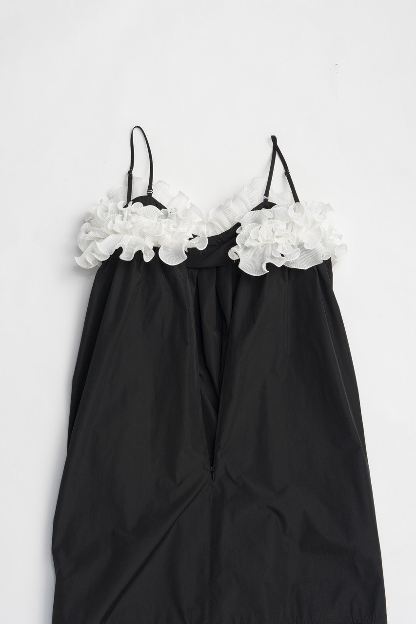 【プランク プロジェクト/PRANK PROJECT】のラッフルバルーンドレス / Ruffle Balloon Dress 人気、トレンドファッション・服の通販 founy(ファニー) 　ファッション　Fashion　レディースファッション　WOMEN　ワンピース　Dress　ドレス　Party Dresses　チュニック　Tunic　おすすめ　Recommend　インナー　Inner　オケージョン　Occasion　カットソー　Cut And Sew　タフタ　Taffeta　ダウン　Down　チュニック　Tunic　ドレス　Dress　フォルム　Form　ラッフル　Raffle　ラップ　Wrap　ロング　Long　NEW・新作・新着・新入荷　New Arrivals　other-5|ID: prp329100004550977 ipo3291000000032163967