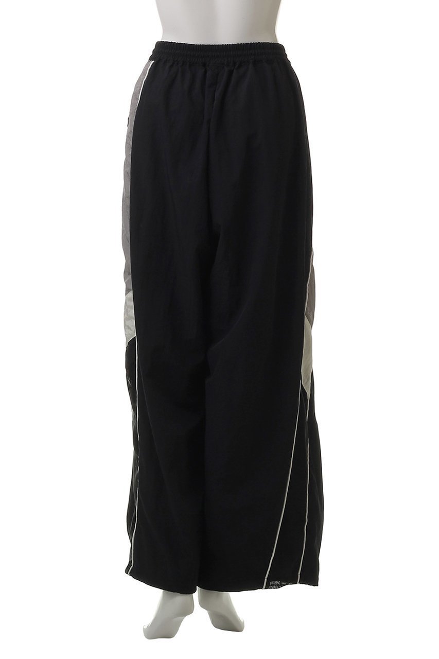 【プランク プロジェクト/PRANK PROJECT】のディフォームトラックパンツ / Deform Track Pants 人気、トレンドファッション・服の通販 founy(ファニー) 　ファッション　Fashion　レディースファッション　Fashion for Women　パンツ　Pants & Trousers　おすすめ　Recommended / Our Picks　シルバー　Silver, Metallic Silver　タフタ　Taffeta, Structured Fabric　ドローストリング　Drawstring, Pull Cord　メッシュ　Mesh, Net Fabric　ワイド　Wide, Wide Fit　軽量　Lightweight, Ultra Light　other-7|ID: prp329100004550998 ipo3291000000032425009