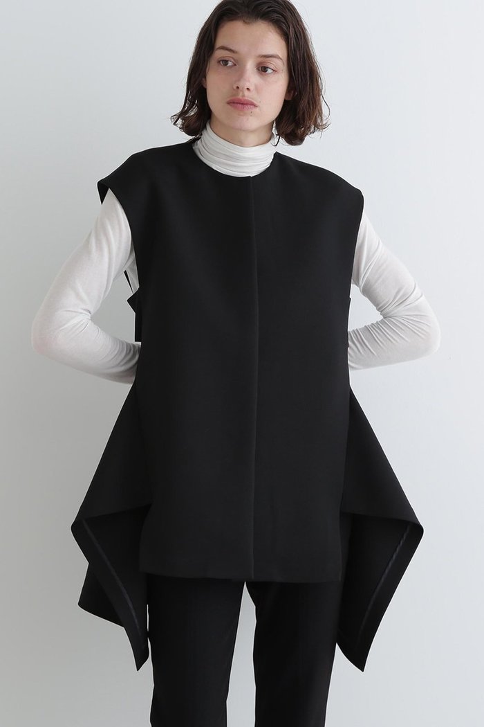 【ル フィル/LE PHIL】のマトラッセトリプルクロスヘムジレ インテリア・キッズ・メンズ・レディースファッション・服の通販 founy(ファニー) https://founy.com/ ファッション Fashion レディースファッション Fashion for Women アウター Coat / Outerwear Collection レディースジャケット・軽アウター Jackets ジャケット Jacket, Outerwear スタンダード Standard, Basic ベスト Vest, Waistcoat 定番 Standard, Basic Item |ID: prp329100004551022 ipo3291000000035699896