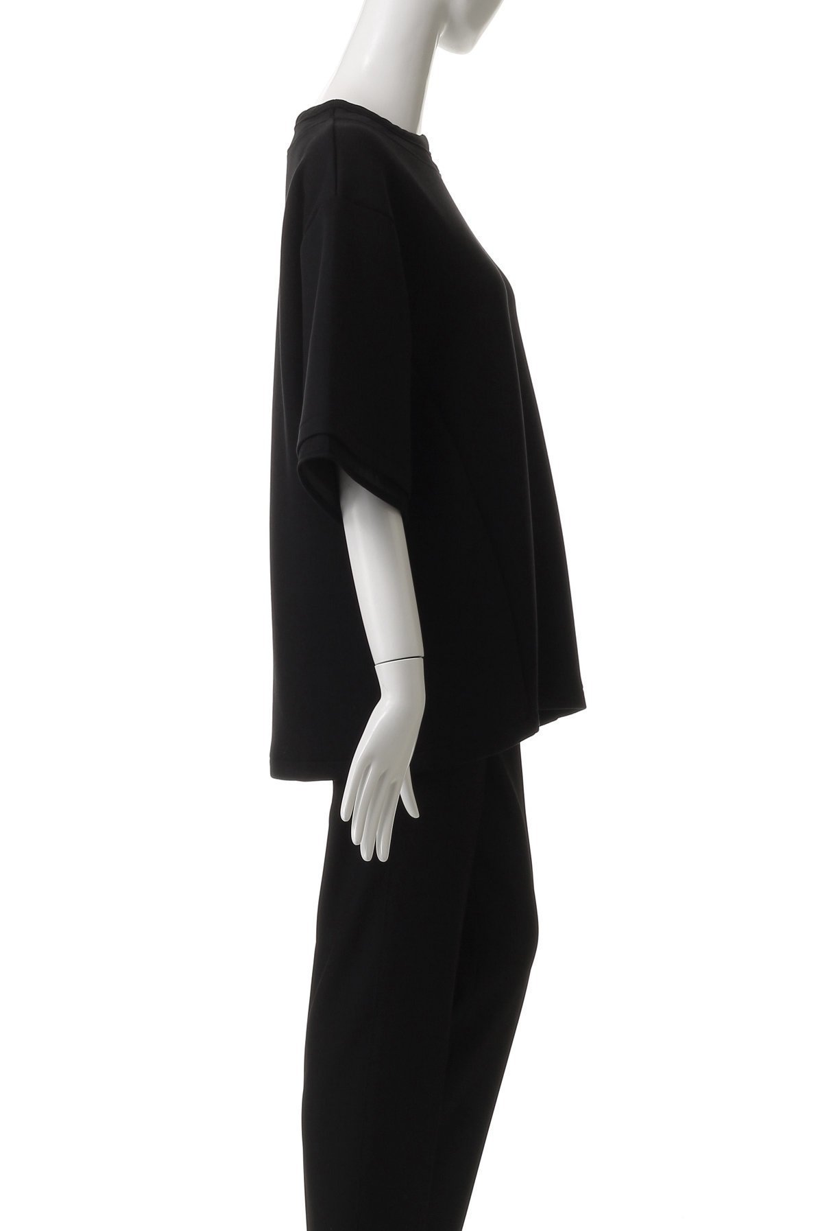 【マノフ/MANOF】のSHEER NECK CUT TOPS/カットソー 人気、トレンドファッション・服の通販 founy(ファニー) 　ファッション　Fashion　レディースファッション　Fashion for Women　トップス・カットソー　Cut & Sew Tops　シャツ・ブラウス・オフィスカジュアル　Elegant Blouses & Button-Ups　ロングTシャツ・Tシャツ　Longline T-Shirts & Tees　カットソー・ベーシックTシャツ　Cut-and-Sewn Tops / Stretch Tees & Basics　おすすめ　Recommended / Our Picks　カットソー　Cut and Sewn Top　シアー　Sheer, See-Through　ショート　Short, Short Length　スラックス　Slacks, Dress Pants　スリーブ　Sleeve, Long Sleeve / Short Sleeve　デニム　Denim, Jeans Material　ボックス　Boxy, Box Shape　other-3|ID: prp329100004551048 ipo3291000000036180762