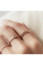 thumbnail other-2