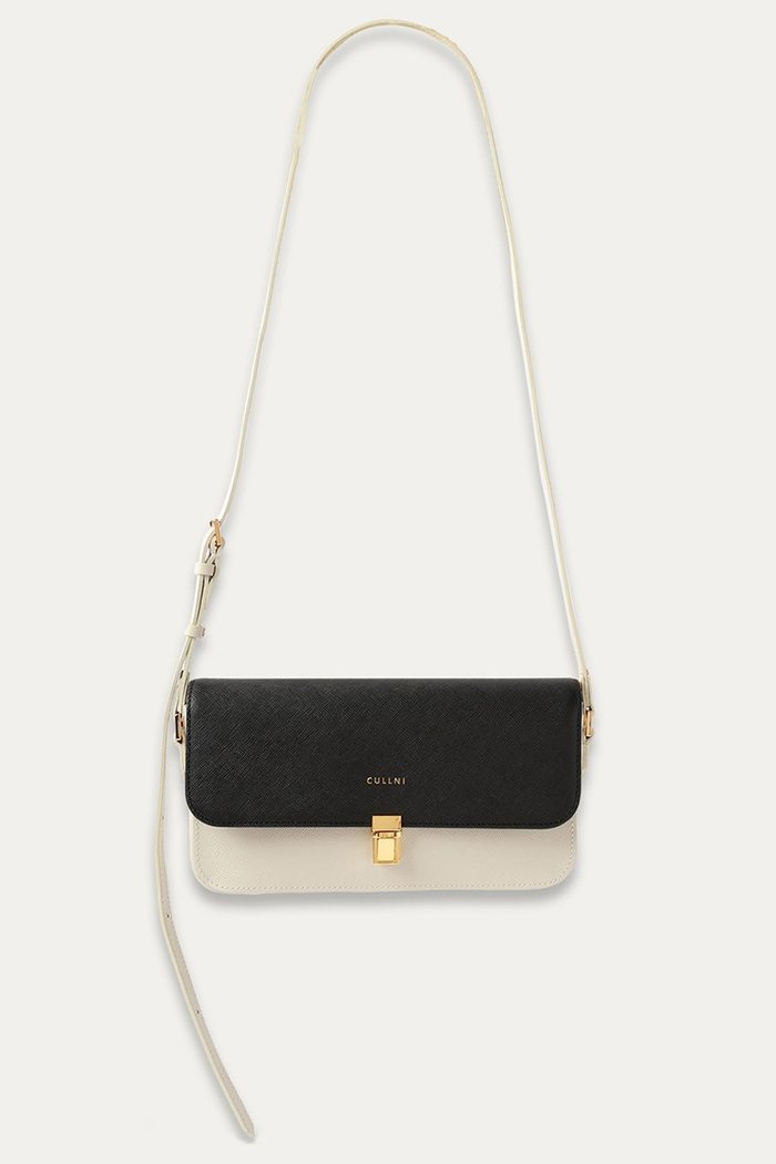【クルニ/CULLNI】の【UNISEX】Horizontal ミニショルダーバッグ インテリア・キッズ・メンズ・レディースファッション・服の通販 founy(ファニー) https://founy.com/ ファッション Fashion レディースファッション WOMEN バッグ Bag ユニセックス Unisex バランス Balance フェイクスエード Faux Suede フラップ Flap ポケット Pocket モダン Modern エレガント 上品 Elegant NEW・新作・新着・新入荷 New Arrivals |ID: prp329100004555553 ipo3291000000032196842