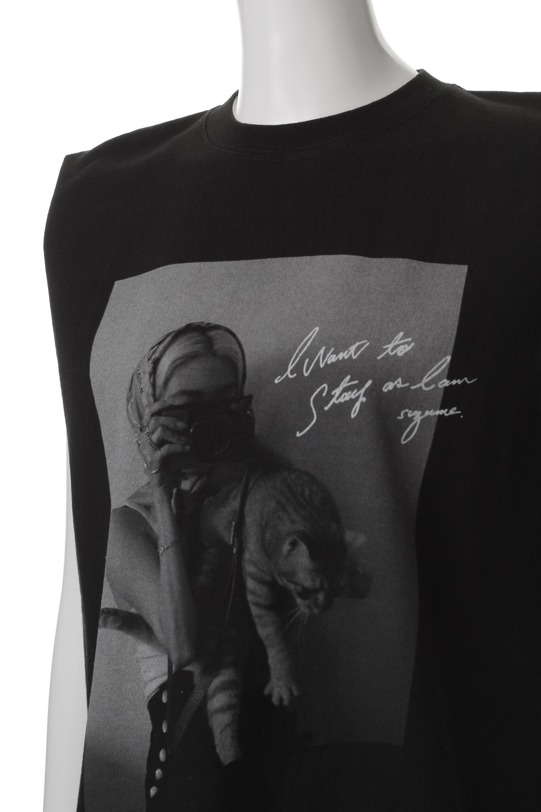 【ハー/HER.】のSuzume Tank/01 タンクトップ 人気、トレンドファッション・服の通販 founy(ファニー) 　ファッション　Fashion　レディースファッション　Fashion for Women　トップス・カットソー　Cut & Sew Tops　キャミソール&ノースリーブ　Camisoles & Sleeveless Tops　シャツ・ブラウス・オフィスカジュアル　Elegant Blouses & Button-Ups　ロングTシャツ・Tシャツ　Longline T-Shirts & Tees　カットソー・ベーシックTシャツ　Cut-and-Sewn Tops / Stretch Tees & Basics　キャミソール　Camisole, Spaghetti Strap Top　タンク　Tank Top, Sleeveless Top　ヴィンテージ　Vintage Style　再入荷　Restock / Back in Stock　other-5|ID: prp329100004557884 ipo3291000000032630893