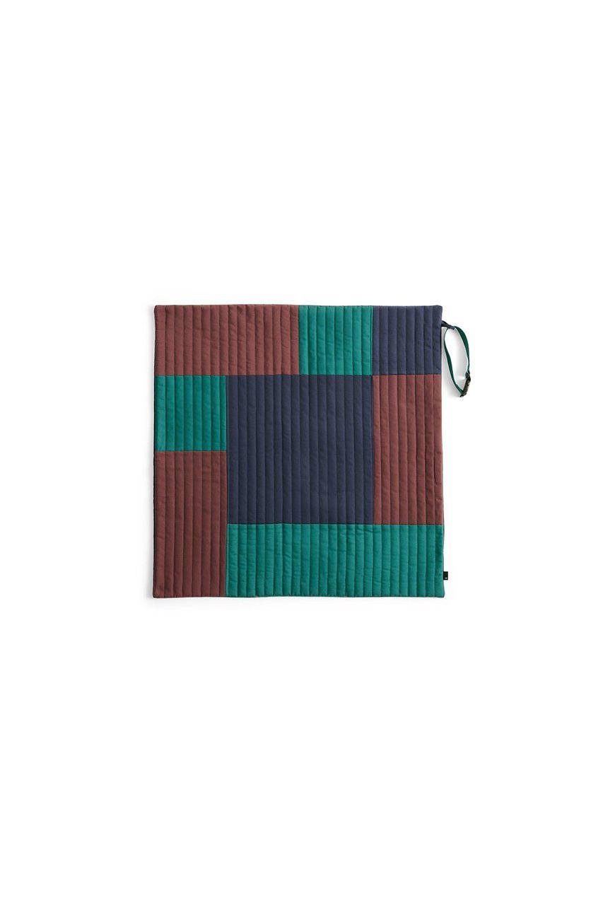 【ヘイ/HAY / GOODS】のHAY Dogs Travel Blanket インテリア・キッズ・メンズ・レディースファッション・服の通販 founy(ファニー) 　旅行　Travel　アクセサリー　Fashion Accessories　カラフル　Colorful Design　ブランケット　Blanket, Throw Blanket　犬　Dog　ホーム・キャンプ・アウトドア・お取り寄せ　Home Living / Home & Lifestyle / Camping Gear / Outdoor Camping　ペットグッズ　Pet Supplies　バーガンディ/グリーン/ブルー|ID: prp329100004557897 ipo3291000000035692869