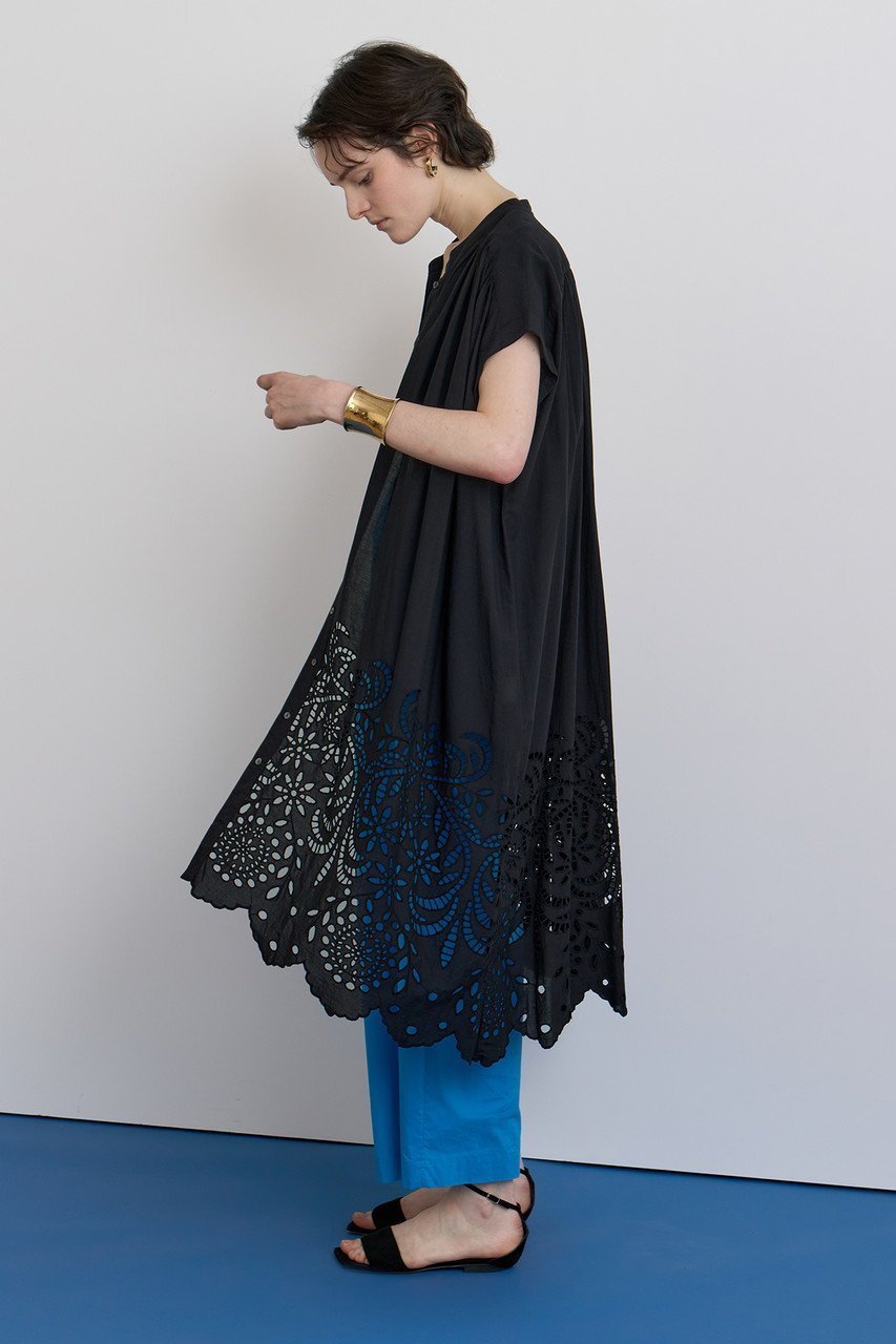 【ハウス オブ ロータス/HOUSE OF LOTUS】のシフリー刺繍シャツワンピース 人気、トレンドファッション・服の通販 founy(ファニー) 　ファッション　Fashion　レディースファッション　Fashion for Women　ワンピース　Dresses　シャツワンピース / 1枚で着映えコーデ　Shirt Dresses　チュニック　Tunic Tops & Dresses　ギャザー　Gathered, Ruffled　スカラップ　Scallop, Scalloped Edge　チュニック　Tunic, Long Top　ボタニカル　Botanical, Floral Pattern　レース　Lace, Lace Fabric　ロング　Long, Long-Length　ワーク　Workwear, Utility Style　半袖　Short Sleeve, Half Sleeve　羽織　Haori, Light Jacket　other-3|ID: prp329100004559119 ipo3291000000032296476