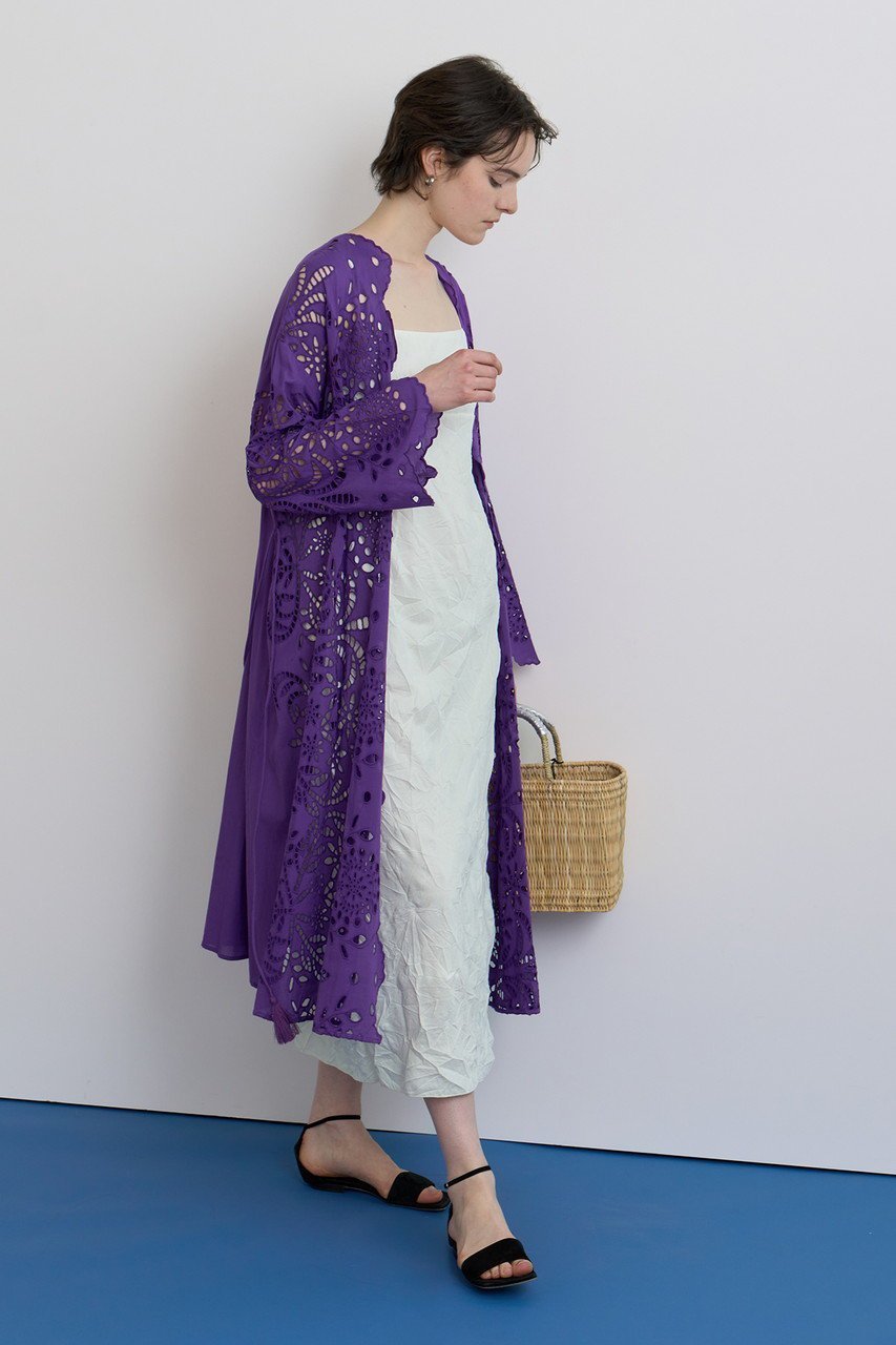 【ハウス オブ ロータス/HOUSE OF LOTUS】のシフリー刺繍ロングガウン 人気、トレンドファッション・服の通販 founy(ファニー) 　ファッション　Fashion　レディースファッション　Fashion for Women　トップス・カットソー　Cut & Sew Tops　シャツ・ブラウス・オフィスカジュアル　Elegant Blouses & Button-Ups　ガウン　Gown, Robe　シンプル　Simple, Minimal　スカラップ　Scallop, Scalloped Edge　スリーブ　Sleeve, Long Sleeve / Short Sleeve　タッセル　Tassel, Fringe　ボタニカル　Botanical, Floral Pattern　レース　Lace, Lace Fabric　ロング　Long, Long-Length　ワーク　Workwear, Utility Style　other-2|ID: prp329100004559120 ipo3291000000032296479