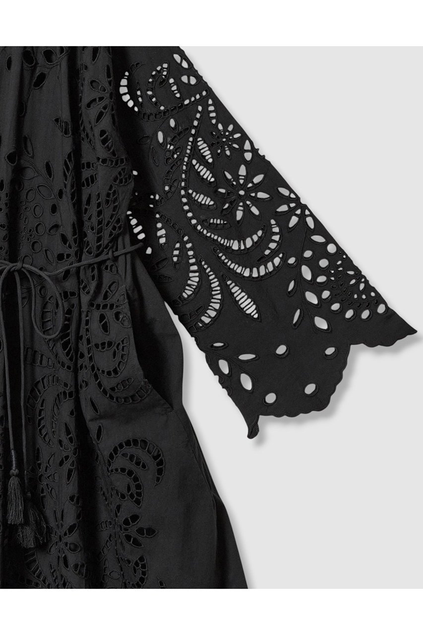 【ハウス オブ ロータス/HOUSE OF LOTUS】のシフリー刺繍ロングガウン 人気、トレンドファッション・服の通販 founy(ファニー) 　ファッション　Fashion　レディースファッション　Fashion for Women　トップス・カットソー　Cut & Sew Tops　シャツ・ブラウス・オフィスカジュアル　Elegant Blouses & Button-Ups　ガウン　Gown, Robe　シンプル　Simple, Minimal　スカラップ　Scallop, Scalloped Edge　スリーブ　Sleeve, Long Sleeve / Short Sleeve　タッセル　Tassel, Fringe　ボタニカル　Botanical, Floral Pattern　レース　Lace, Lace Fabric　ロング　Long, Long-Length　ワーク　Workwear, Utility Style　other-4|ID: prp329100004559120 ipo3291000000034952354