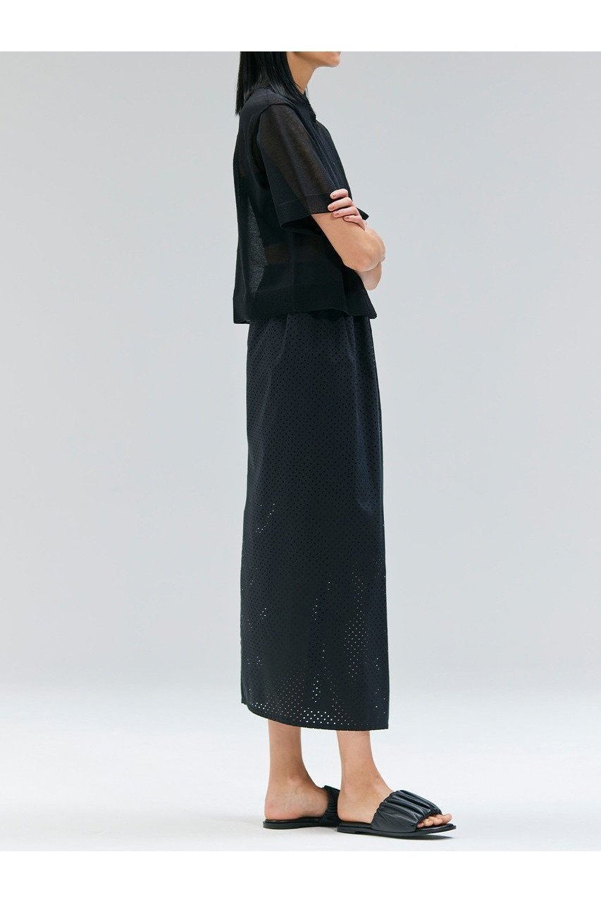 【ベイジ,/BEIGE,】の【5/28 12:00販売開始】MILANO / リネン混シアーポロカラーニット/ 人気、トレンドファッション・服の通販 founy(ファニー) 　ファッション　Fashion　レディースファッション　WOMEN　トップス・カットソー　Tops/Tshirt　ニット　Knit Tops　プルオーバー　Pullover　コンパクト　Compact　デニム　Denim　リネン　Linen　透かし　Watermark　other-3|ID: prp329100004559129 ipo3291000000032232805