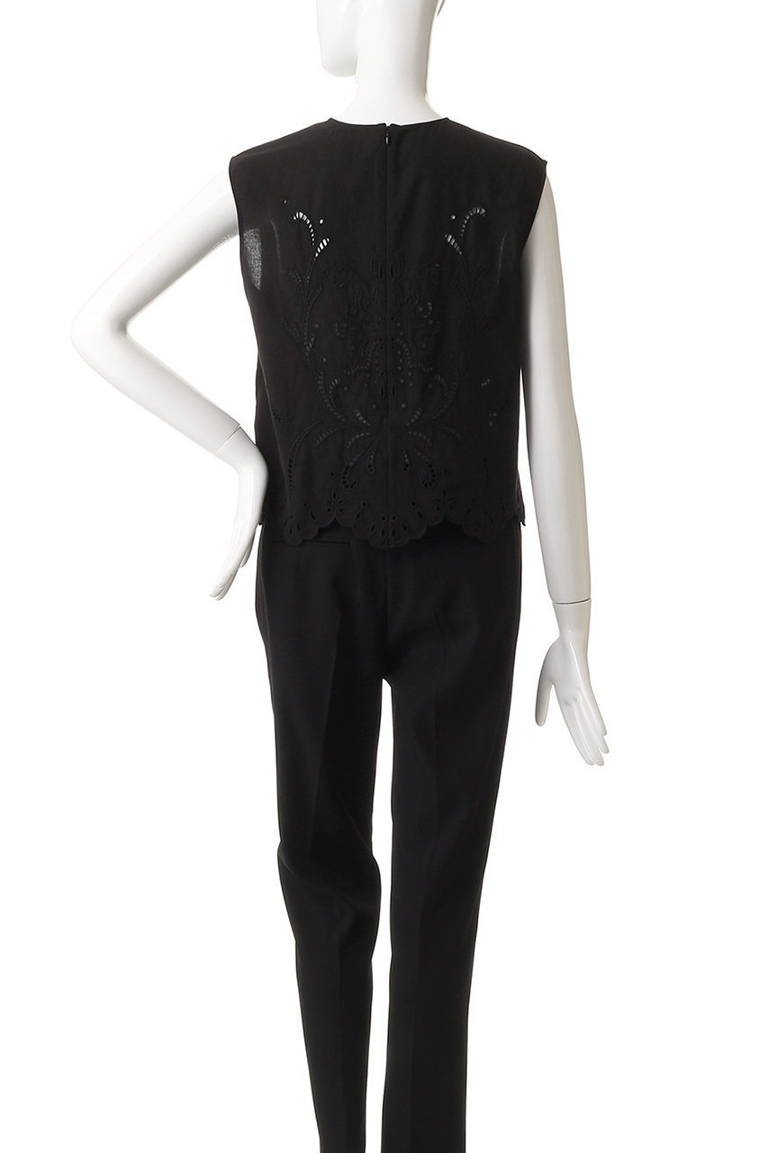 【ベイジ,/BEIGE,】のGALLERIA / コットンエンブロイダリーノースリーブブラウス/ 人気、トレンドファッション・服の通販 founy(ファニー) 　ファッション　Fashion　レディースファッション　Fashion for Women　トップス・カットソー　Cut & Sew Tops　キャミソール&ノースリーブ　Camisoles & Sleeveless Tops　シャツ・ブラウス・オフィスカジュアル　Elegant Blouses & Button-Ups　おすすめ　Recommended / Our Picks　コンパクト　Compact, Small Size　ダウン　Down, Puffer　デニム　Denim, Jeans Material　ノースリーブ　Sleeveless, No-Sleeve　ボックス　Boxy, Box Shape　ワイド　Wide, Wide Fit　エレガント 上品　Elegant　夏　Summer　春　Spring　S/S・春夏　SS, Spring/Summer, Warm Season　other-4|ID: prp329100004559133 ipo3291000000035612968