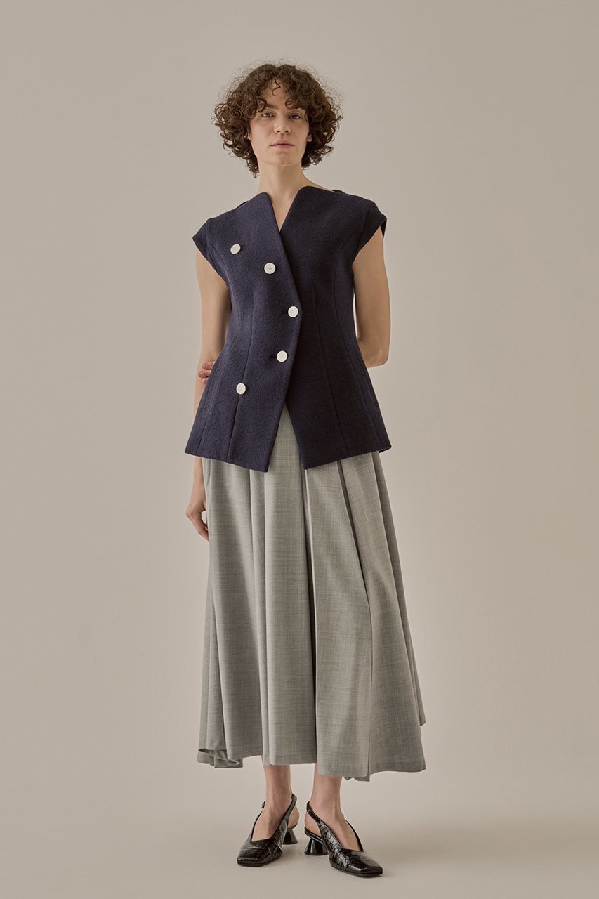 【アキラナカ/AKIRANAKA】のSesilia ジャケット 人気、トレンドファッション・服の通販 founy(ファニー) ファッション Fashion レディースファッション Fashion for Women アウター Coat / Outerwear Collection レディースジャケット・軽アウター Jackets ジャケット Jacket, Outerwear フレア Flare, Flared ベスト Vest, Waistcoat エレガント 上品 Elegant other-8|ID: prp329100004559140 ipo3291000000035488213