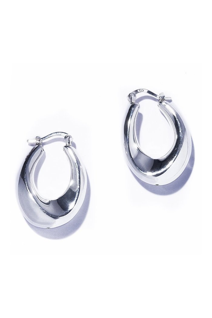 【クイップ クエイント/quip queint】のarch ピアス インテリア・キッズ・メンズ・レディースファッション・服の通販 founy(ファニー) https://founy.com/ ファッション Fashion レディースファッション Fashion for Women ジュエリー Jewelry ファッションリング Fashion Rings イヤリング・フープ・ドロップタイプ Hoop, Drop & Clip Earrings イヤリング Earrings シルバー Silver, Metallic Silver デコルテ Décolleté, Neckline フープ Hoop, Hoop Earrings モダン Modern, Contemporary 無地 Plain, Solid Color |ID: prp329100004560499 ipo3291000000035612989