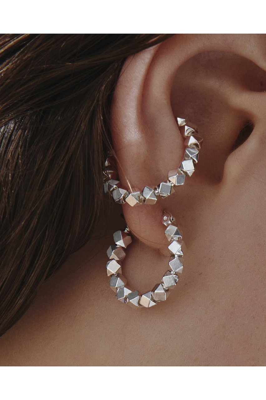 【クイップ クエイント/quip queint】のdroplets イヤーカフ(片耳用) 人気、トレンドファッション・服の通販 founy(ファニー) 　ファッション　Fashion　レディースファッション　Fashion for Women　ジュエリー　Jewelry　ファッションリング　Fashion Rings　イヤリング・フープ・ドロップタイプ　Hoop, Drop & Clip Earrings　イヤリング　Earrings　イヤーカフ　Ear Cuffs　カッティング　Cutting Detail　シルバー　Silver, Metallic Silver　ジャケット　Jacket, Outerwear　マニッシュ　Mannish, Boyish　片耳　One-Ear, Single Earring　other-2|ID: prp329100004560503 ipo3291000000035758977