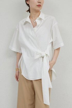 【ガリャルダガランテ/GALLARDAGALANTE】 【HERITANOVUM】タイプライタータイドシャツ人気、トレンドファッション・服の通販 founy(ファニー) ファッション Fashion レディースファッション WOMEN トップス・カットソー Tops/Tshirt シャツ/ブラウス Shirts/Blouses ショート Short スタンダード Standard スリーブ Sleeve タイプライター Typewriter リボン Ribbon NEW・新作・新着・新入荷 New Arrivals |ID:prp329100004560541