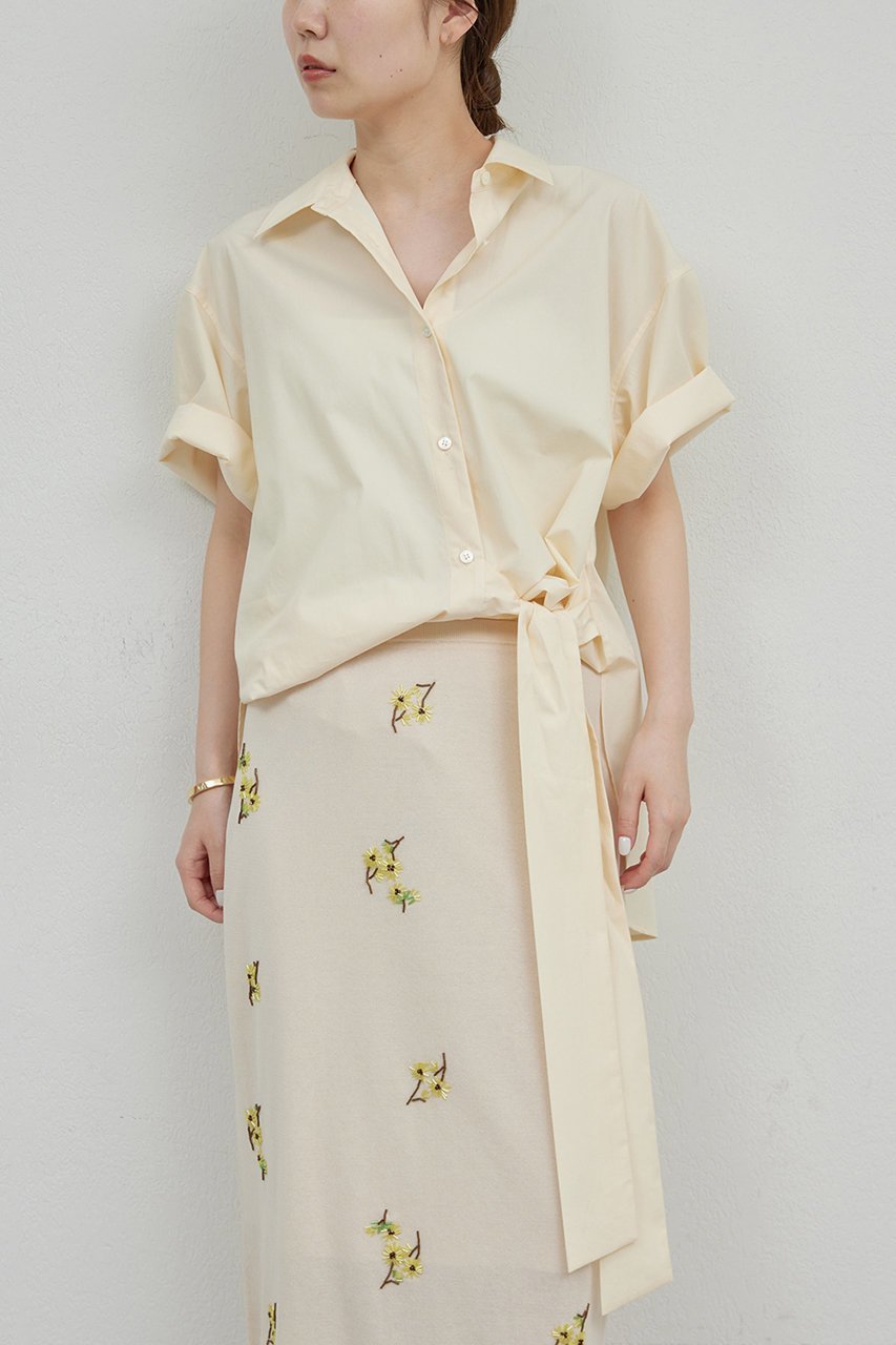 【ガリャルダガランテ/GALLARDAGALANTE】の【HERITANOVUM】タイプライタータイドシャツ 人気、トレンドファッション・服の通販 founy(ファニー) 　ファッション　Fashion　レディースファッション　WOMEN　トップス・カットソー　Tops/Tshirt　シャツ/ブラウス　Shirts/Blouses　ショート　Short　スタンダード　Standard　スリーブ　Sleeve　タイプライター　Typewriter　リボン　Ribbon　NEW・新作・新着・新入荷　New Arrivals　other-6|ID: prp329100004560541 ipo3291000000032244242