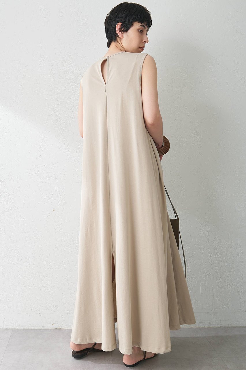 【ウィムガゼット/Whim Gazette】のカットフレアワンピース 人気、トレンドファッション・服の通販 founy(ファニー) 　ファッション　Fashion　レディースファッション　WOMEN　ワンピース　Dress　チュニック　Tunic　おすすめ　Recommend　カットソー　Cut And Sew　サンダル　Sandals　スマート　Smart　スリット　Slit　チュニック　Tunic　ノースリーブ　No Sleeve　フレア　Flare　リゾート　Resort　ロング　Long　夏　Summer　NEW・新作・新着・新入荷　New Arrivals　other-4|ID: prp329100004560569 ipo3291000000032244443
