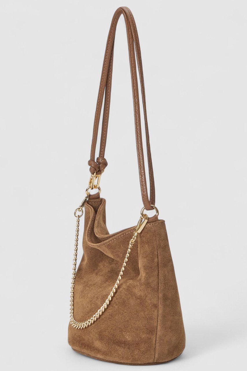 【アルアバイル/allureville】のスエードチェーン2WAYショルダー 人気、トレンドファッション・服の通販 founy(ファニー) ファッション Fashion レディースファッション Fashion for Women バッグ Bags アクセサリー Fashion Accessories ショルダー Shoulder, Shoulder Strap チェーン Chain, Chain Strap フロント Front, Front Design other-2|ID: prp329100004560599 ipo3291000000035487341