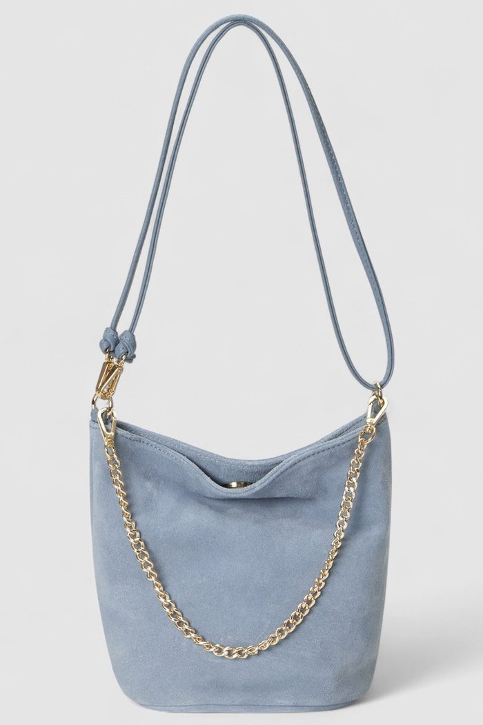 【アルアバイル/allureville】のスエードチェーン2WAYショルダー インテリア・キッズ・メンズ・レディースファッション・服の通販 founy(ファニー) https://founy.com/ ファッション Fashion レディースファッション Fashion for Women バッグ Bags アクセサリー Fashion Accessories ショルダー Shoulder, Shoulder Strap チェーン Chain, Chain Strap フロント Front, Front Design |ID: prp329100004560599 ipo3291000000036119342