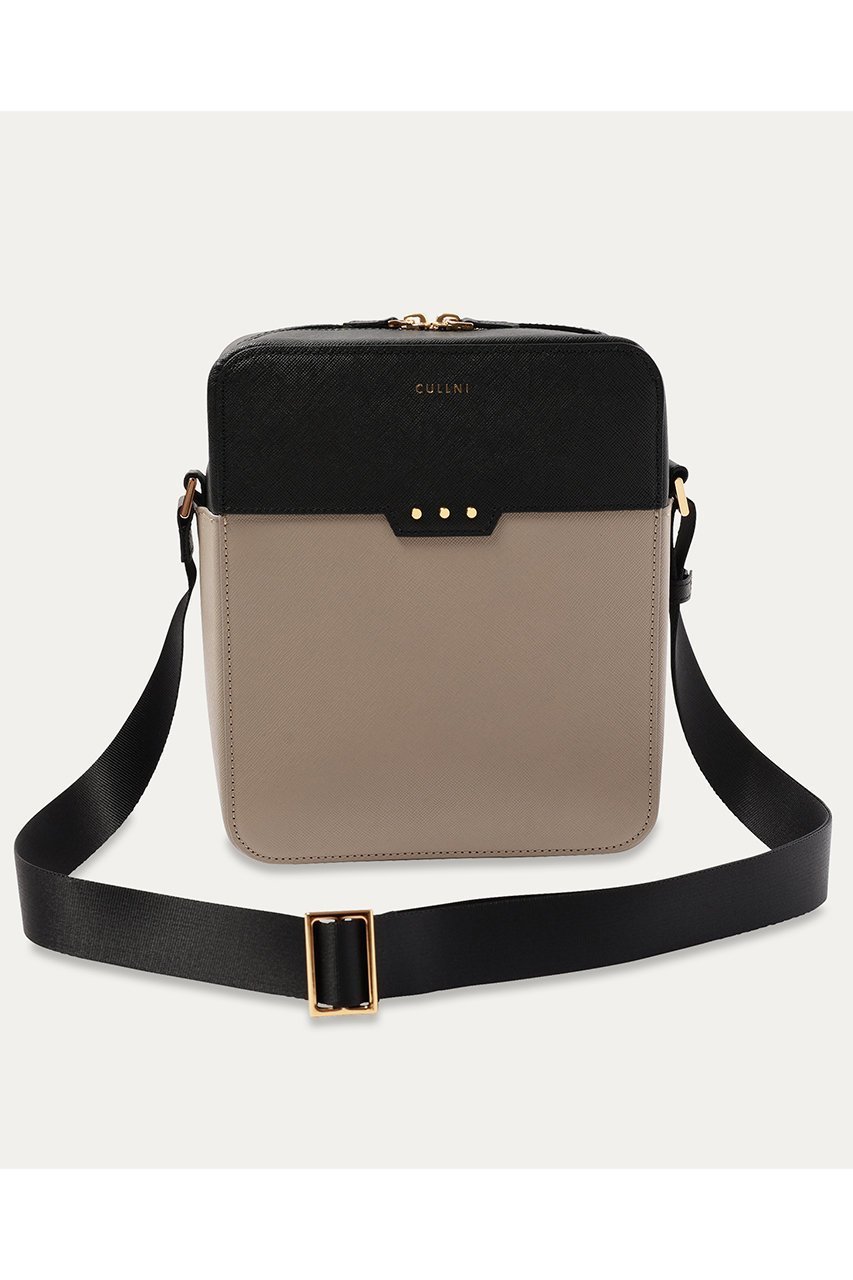 【クルニ/CULLNI】のSquare Leather ショルダーバッグ インテリア・キッズ・メンズ・レディースファッション・服の通販 founy(ファニー) 　ファッション　Fashion　レディースファッション　Fashion for Women　バッグ　Bags　ユニセックス　Unisex, Genderless　スタイリッシュ　Stylish, Fashionable　スタッズ　Studs, Metal Accents　スマート　Smart, Elegant　ポケット　Pocket, Pocket Detail　財布　Wallet, Purse　グレー|ID: prp329100004560640 ipo3291000000035865949