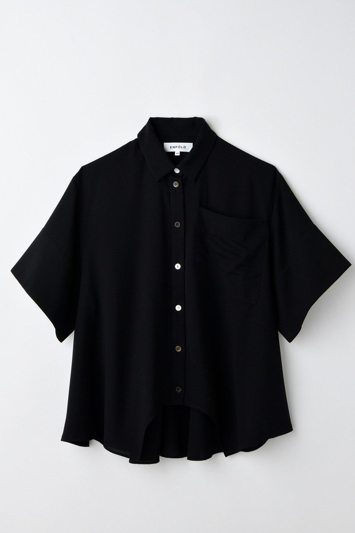 【エンフォルド/ENFOLD】のHALL SHIRT/シャツ インテリア・キッズ・メンズ・レディースファッション・服の通販 founy(ファニー) https://founy.com/ ファッション Fashion レディースファッション Fashion for Women トップス・カットソー Cut & Sew Tops シャツ・ブラウス・オフィスカジュアル Elegant Blouses & Button-Ups ショート Short, Short Length スリーブ Sleeve, Long Sleeve / Short Sleeve ドレープ Drape, Draping Fabric エレガント 上品 Elegant 今季 This Season, Current Season |ID: prp329100004562033 ipo3291000000036393733