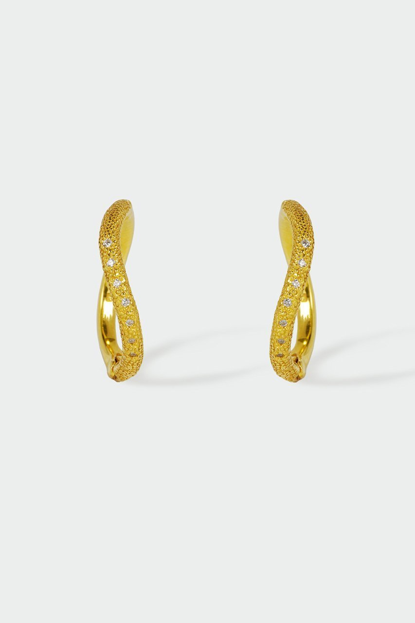 【アヤミ ジュエリー/AYAMI jewelry】のInfinity Hoop イヤリング インテリア・キッズ・メンズ・レディースファッション・服の通販 founy(ファニー) 　ファッション　Fashion　レディースファッション　Fashion for Women　ジュエリー　Jewelry　ファッションリング　Fashion Rings　イヤリング・フープ・ドロップタイプ　Hoop, Drop & Clip Earrings　なめらか　Smooth, Silky Texture　イヤリング　Earrings　フェミニン　Feminine, Girly　フープ　Hoop, Hoop Earrings　ゴールド|ID: prp329100004562045 ipo3291000000035764229