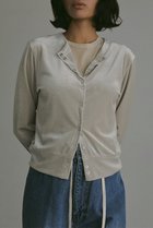 【エトレトウキョウ/ETRE TOKYO】のリングドットベロアトップス 人気、トレンドファッション・服の通販 founy(ファニー) ファッション Fashion レディースファッション WOMEN トップス・カットソー Tops/Tshirt シャツ/ブラウス Shirts/Blouses ロング / Tシャツ T-Shirts カットソー Cut and Sewn ベロア Velour なめらか Smooth カーディガン Cardigan シンプル Simple スタイリッシュ Stylish スリーブ Sleeve セットアップ Set Up ドット Dot フロント Front ベロア Velor リラックス Relax ロング Long エレガント 上品 Elegant NEW・新作・新着・新入荷 New Arrivals thumbnail ライトベージュ|ID: prp329100004563506 ipo3291000000032271319