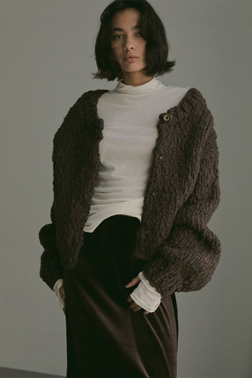 【エトレトウキョウ/ETRE TOKYO】の2wayハンドニットカーディガン 人気、トレンドファッション・服の通販 founy(ファニー) 　ファッション　Fashion　レディースファッション　Fashion for Women　トップス・カットソー　Cut & Sew Tops　ニット　Knit Tops & Sweaters　カーディガン・羽織り　Layered Style Cardigans　おすすめ　Recommended / Our Picks　カーディガン　Cardigan, Knitwear　ショート　Short, Short Length　バランス　Balance, Style Balance　ルーズ　Loose, Oversized　今季　This Season, Current Season　other-6|ID: prp329100004563508 ipo3291000000035800133