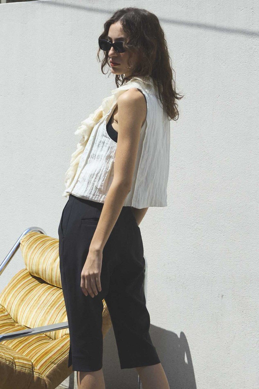 【メゾンスペシャル/MAISON SPECIAL】のWasher Ruffle Tops/ワッシャーフリルトップス 人気、トレンドファッション・服の通販 founy(ファニー) 　ファッション　Fashion　レディースファッション　Fashion for Women　トップス・カットソー　Cut & Sew Tops　キャミソール&ノースリーブ　Camisoles & Sleeveless Tops　シャツ・ブラウス・オフィスカジュアル　Elegant Blouses & Button-Ups　ラッフルトップス・フリルブラウス　Ruffle Tops / Frilled Blouses　タンク　Tank Top, Sleeveless Top　ノースリーブ　Sleeveless, No-Sleeve　バランス　Balance, Style Balance　フリル　Frill, Ruffle　ワッシャー　Washer, Crinkled Finish　夏　Summer　other-8|ID: prp329100004563612 ipo3291000000036392162