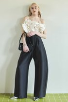 thumbnail other-2