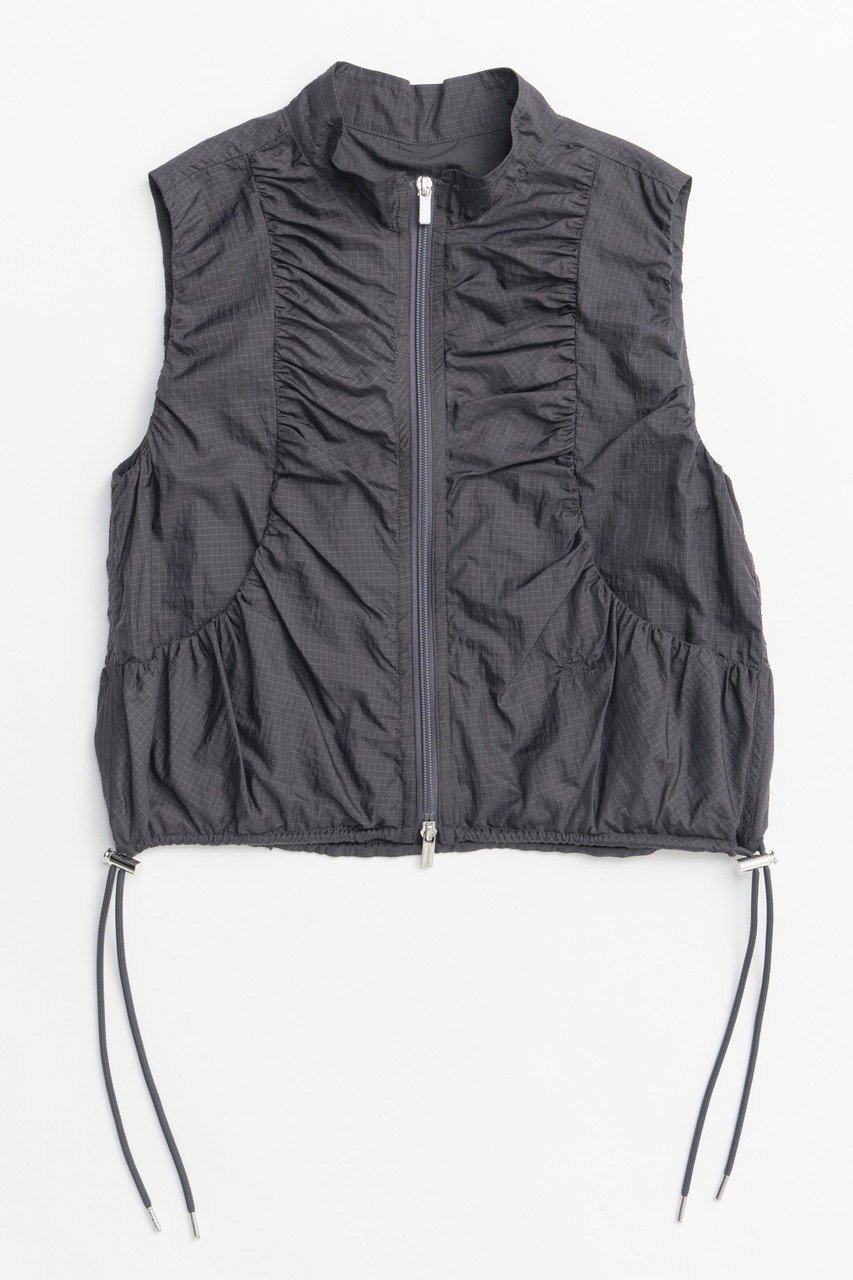 【メゾンスペシャル/MAISON SPECIAL】のAiry Sheer Gathered Vest/エアリーシアーギャザーベスト インテリア・キッズ・メンズ・レディースファッション・服の通販 founy(ファニー) 　ファッション　Fashion　レディースファッション　WOMEN　アウター　Coat Outerwear　トップス・カットソー　Tops/Tshirt　キャミソール / ノースリーブ　No Sleeves　シャツ/ブラウス　Shirts/Blouses　ベスト/ジレ　Gilets/Vests　ガーリー　Girly　キャップ　Cap　ギャザー　Gather　シアー　Sheer　スカーフ　Scarf　トレンド　Trend　ノースリーブ　No Sleeve　ベスト　Vest　ミックス　Mix　リップ　Lip　おすすめ　Recommend　夏　Summer　NEW・新作・新着・新入荷　New Arrivals　C.GRY(チャコールグレー)|ID: prp329100004563622 ipo3291000000032272200