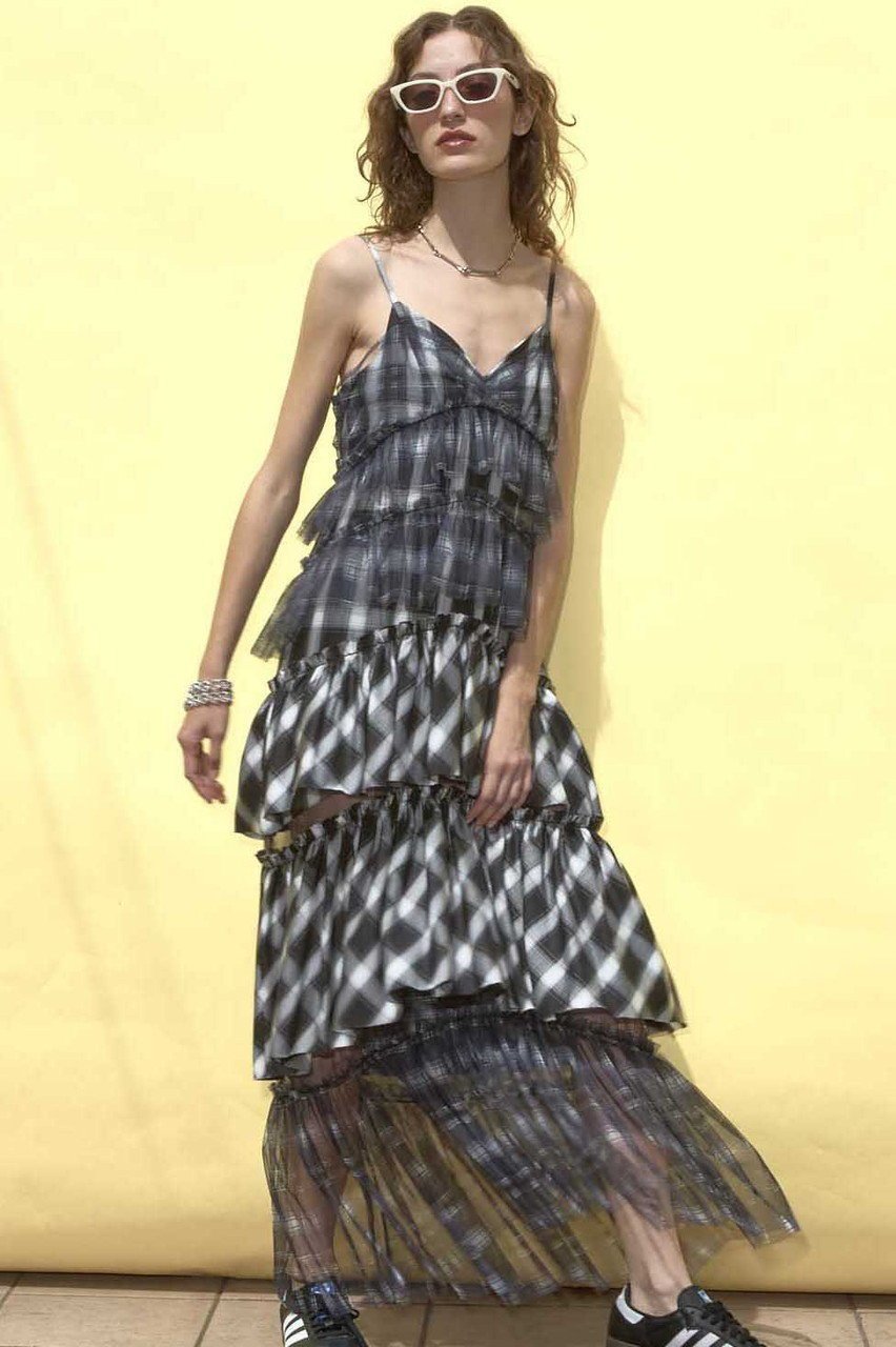 【メゾンスペシャル/MAISON SPECIAL】のPlaid Tiered Dress/チェックティアードワンピース 人気、トレンドファッション・服の通販 founy(ファニー) 　ファッション　Fashion　レディースファッション　WOMEN　ワンピース　Dress　ドレス　Party Dresses　チュニック　Tunic　チェック　Check　チュニック　Tunic　チュール　Tulle　リゾート　Resort　ロマンティック　Romantic　ロング　Long　NEW・新作・新着・新入荷　New Arrivals　other-7|ID: prp329100004563630 ipo3291000000032272270