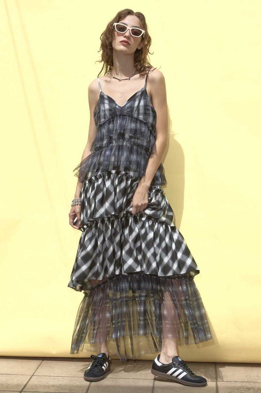 【メゾンスペシャル/MAISON SPECIAL】のPlaid Tiered Dress/チェックティアードワンピース 人気、トレンドファッション・服の通販 founy(ファニー) 　ファッション　Fashion　レディースファッション　WOMEN　ワンピース　Dress　ドレス　Party Dresses　チュニック　Tunic　チェック　Check　チュニック　Tunic　チュール　Tulle　リゾート　Resort　ロマンティック　Romantic　ロング　Long　NEW・新作・新着・新入荷　New Arrivals　other-8|ID: prp329100004563630 ipo3291000000032272271