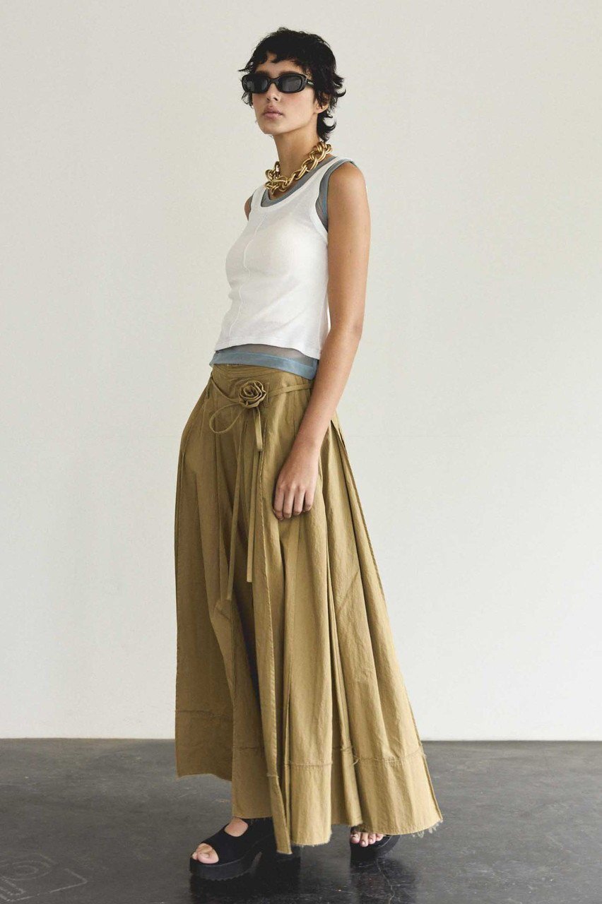 【メゾンスペシャル/MAISON SPECIAL】の2way Neck Sheer Docking Tank Top/2WAYネックシアードッキングタンクトップ 人気、トレンドファッション・服の通販 founy(ファニー) 　ファッション　Fashion　レディースファッション　WOMEN　トップス・カットソー　Tops/Tshirt　キャミソール / ノースリーブ　No Sleeves　シャツ/ブラウス　Shirts/Blouses　ロング / Tシャツ　T-Shirts　カットソー　Cut and Sewn　インナー　Inner　キャミソール　Camisole　シアー　Sheer　ジャケット　Jacket　スタイリッシュ　Stylish　タンク　Tank　ドッキング　Docking　日本製　Made In Japan　NEW・新作・新着・新入荷　New Arrivals　other-5|ID: prp329100004563649 ipo3291000000032272394