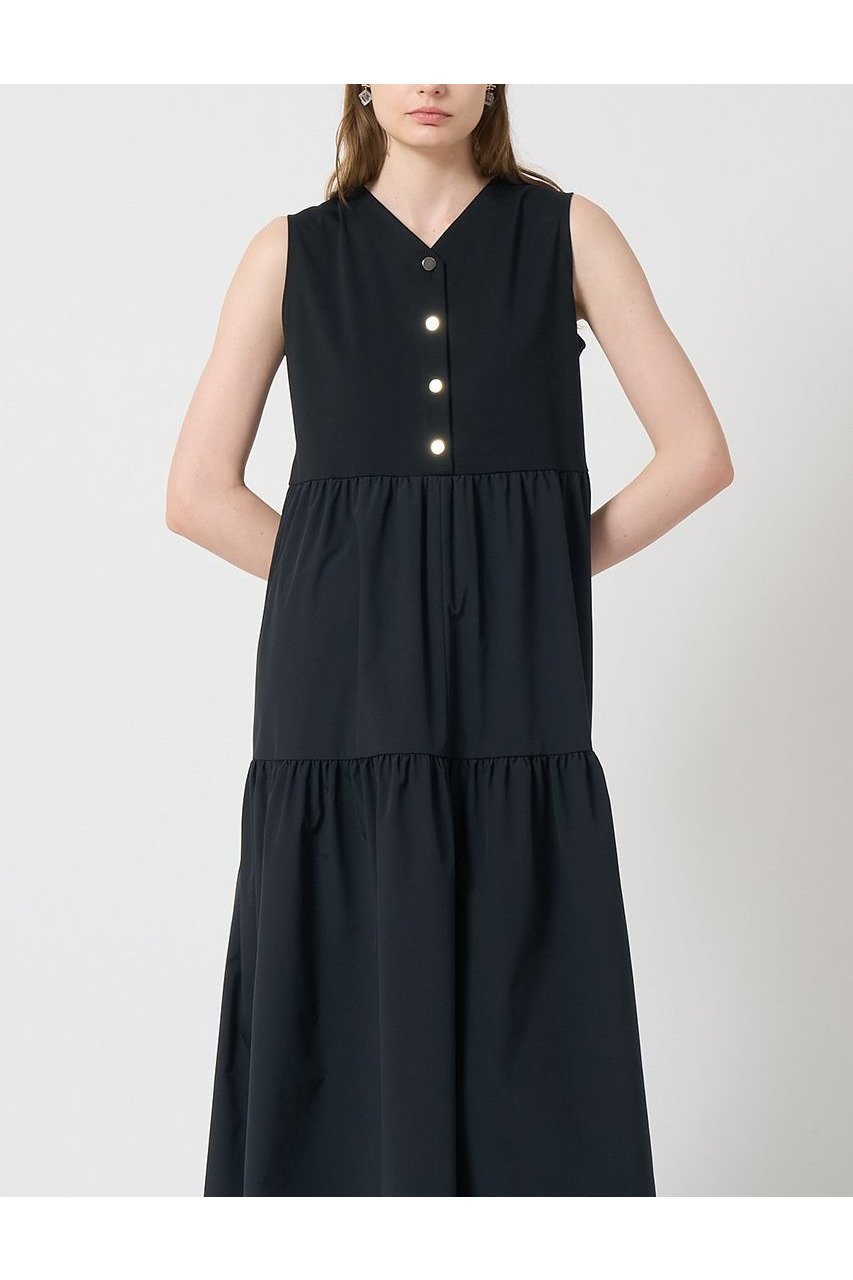 【アナイ/ANAYI】のポンチ×タフタティアード ワンピース 人気、トレンドファッション・服の通販 founy(ファニー) 　ファッション　Fashion　レディースファッション　WOMEN　ワンピース　Dress　チュニック　Tunic　なめらか　Smooth　ストレッチ　Stretch　タフタ　Taffeta　チュニック　Tunic　ティアードワンピース　Tiered Dress　フロント　Front　マキシ　Maxi　ロング　Long　吸水　Water Absorption　夏　Summer　NEW・新作・新着・新入荷　New Arrivals　other-7|ID: prp329100004565327 ipo3291000000032286360
